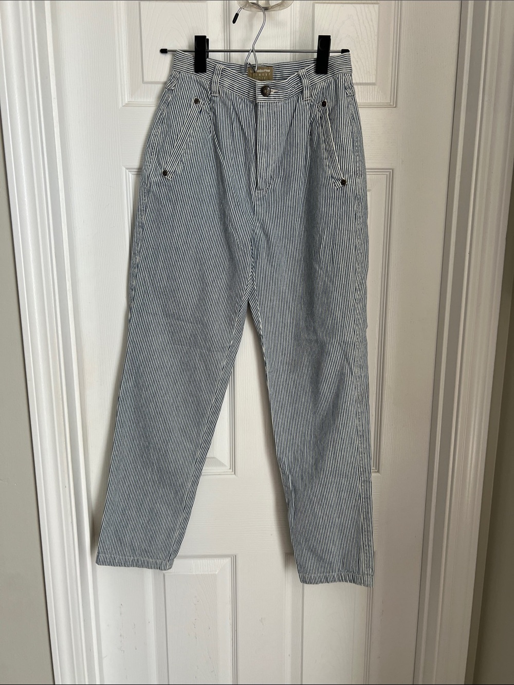 Liz Claiborne Blue and White Pinstripe Relaxed Women's Jeans
